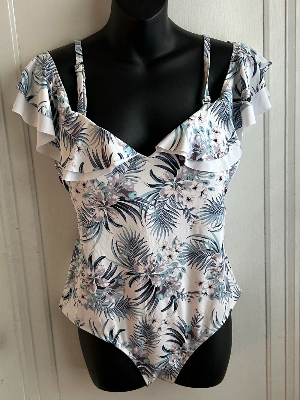 Floral Ruffle One-Piece Swimsuit in White and Blue